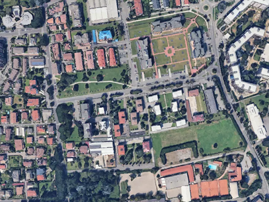 Immagine 8 di Garage in vendita  in Via Gobetti a Garbagnate Milanese