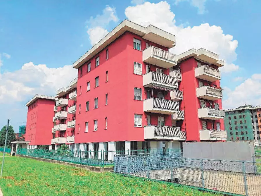 Immagine 1 di Appartamento in vendita  in Via Paolo Borsellino a Garbagnate Milanese