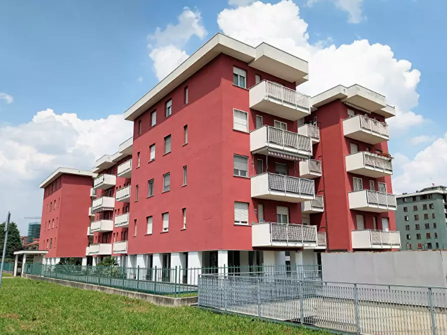 Immagine 2 di Appartamento in vendita  in Via Paolo Borsellino a Garbagnate Milanese