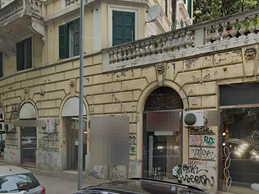 Immagine 2 di Negozio in vendita  in Circonvallazione Gianicolense a Roma