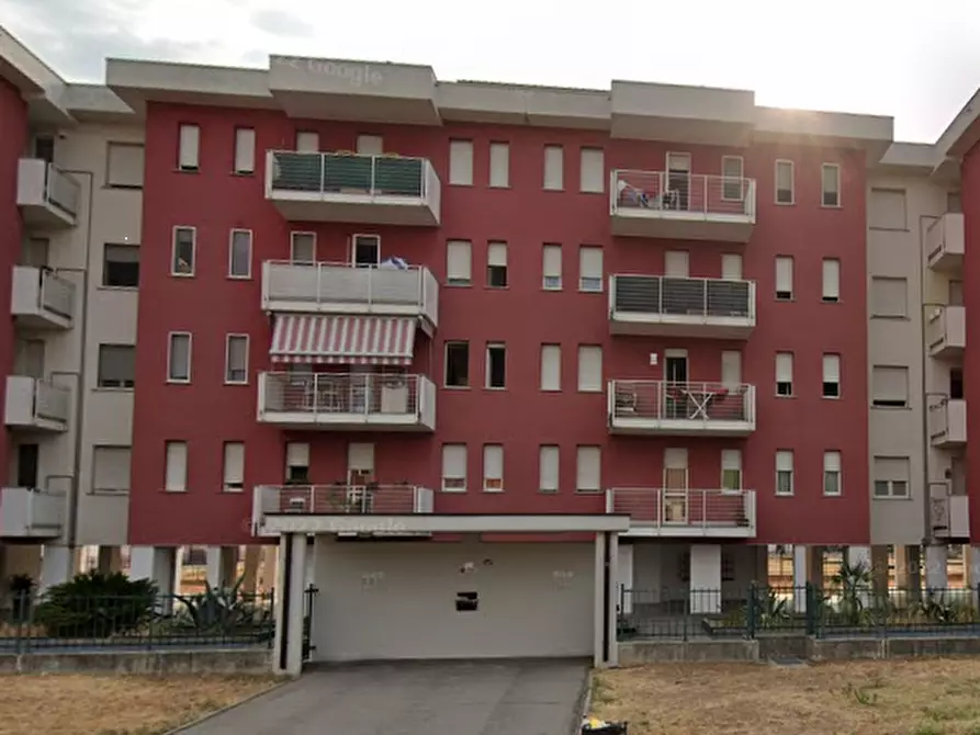 Immagine 7 di Appartamento in vendita  in Via Paolo Borsellino a Garbagnate Milanese