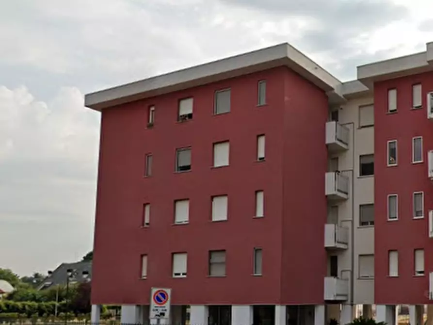 Immagine 8 di Appartamento in vendita  in Via Paolo Borsellino a Garbagnate Milanese