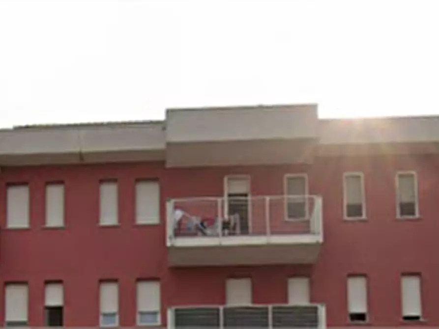Immagine 10 di Appartamento in vendita  in Via Paolo Borsellino a Garbagnate Milanese