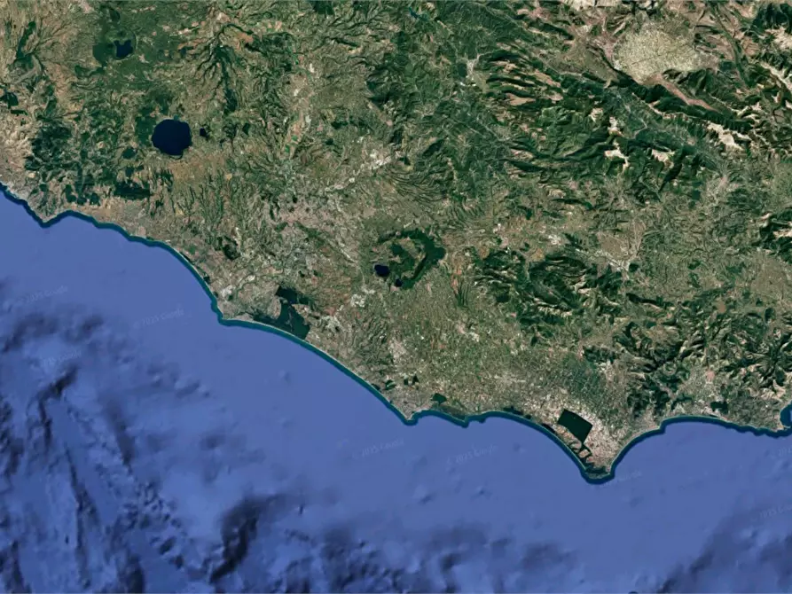 Immagine 12 di Negozio in vendita  in Via Marco Carellario a Roma