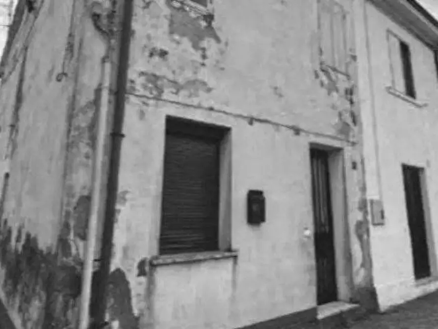 Immagine 3 di Porzione di casa in vendita  in Via Venti Settembre  a Ronco All'adige