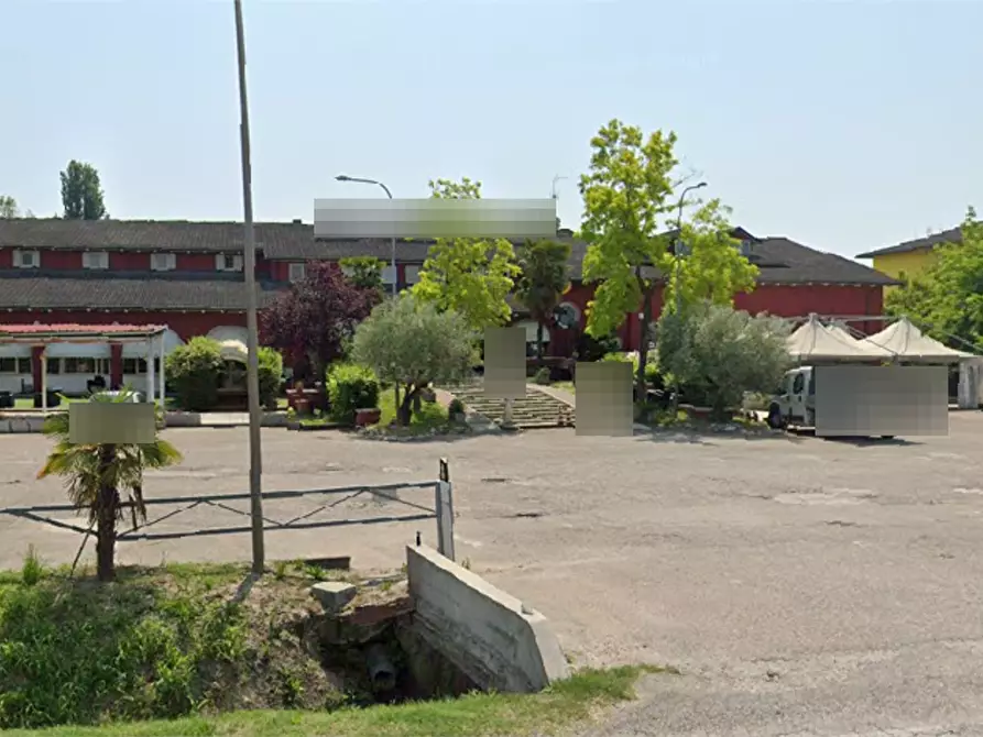 Immagine 7 di Hotel in vendita  in via Canaletto a Bastiglia