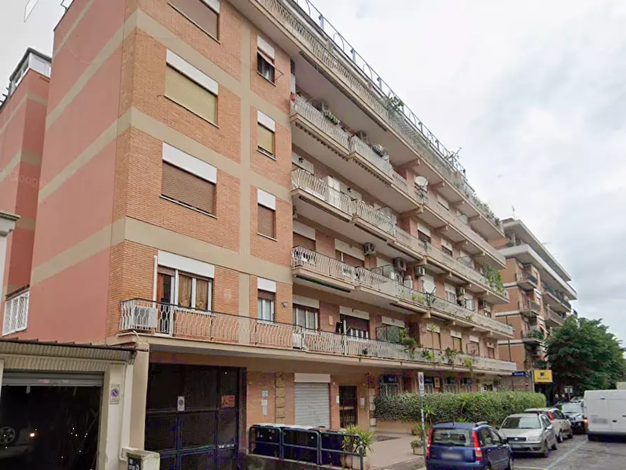 Immagine 2 di Appartamento in vendita  in Via S. Francesco D'Assisi  a Ciampino