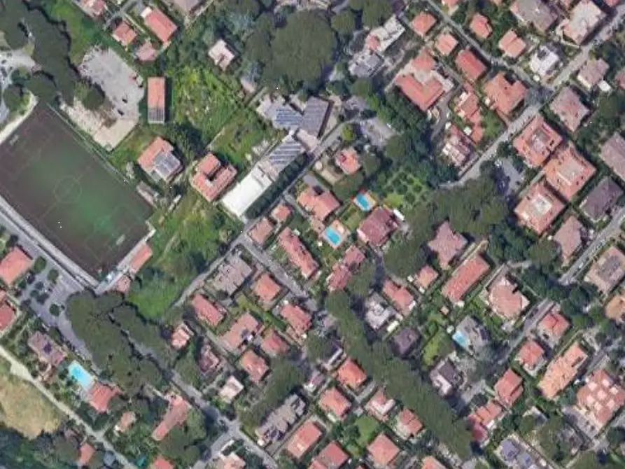 Immagine 3 di Villa in vendita  in Via Cassani a Grottaferrata