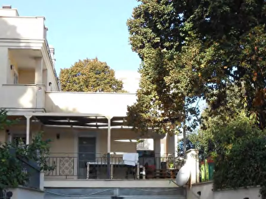 Immagine 14 di Appartamento in vendita  in Via Achille Grandi a Genzano Di Roma