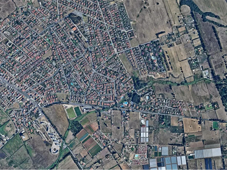 Immagine 15 di Villa in vendita  in Via Ticino a Ardea