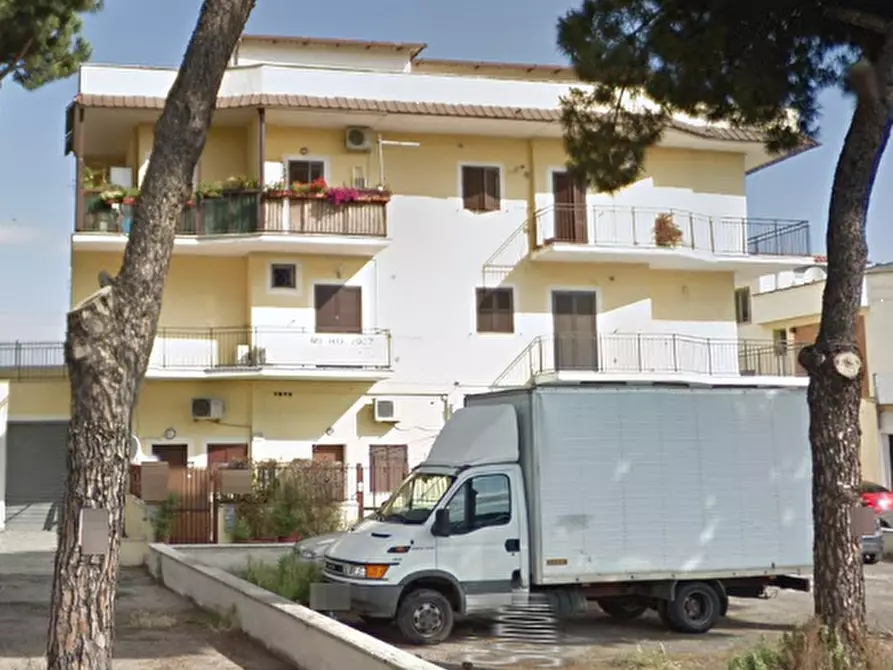 Immagine 3 di Appartamento in vendita  in  Via Ignazio Scimonelli  a Roma