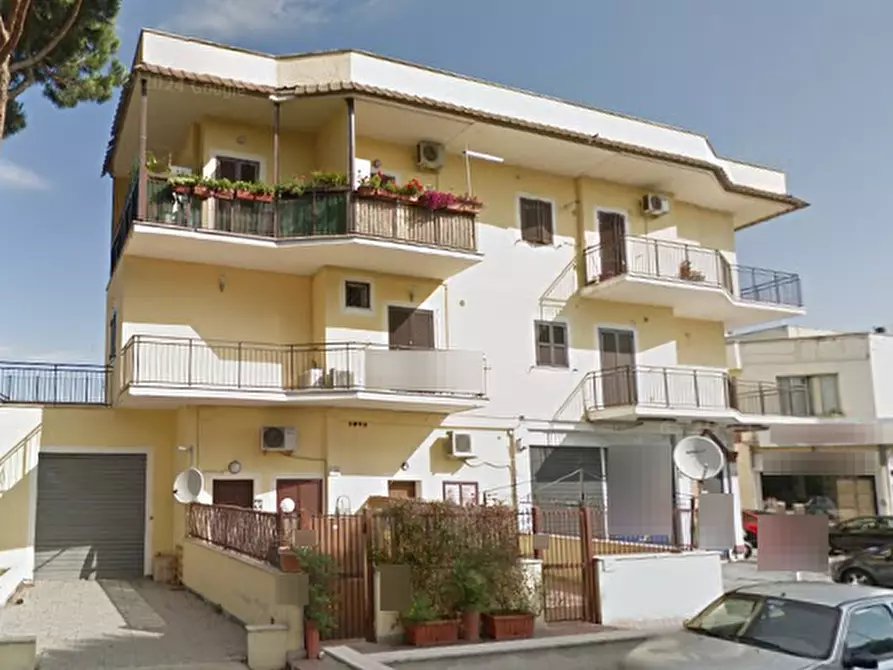 Immagine 4 di Appartamento in vendita  in  Via Ignazio Scimonelli  a Roma