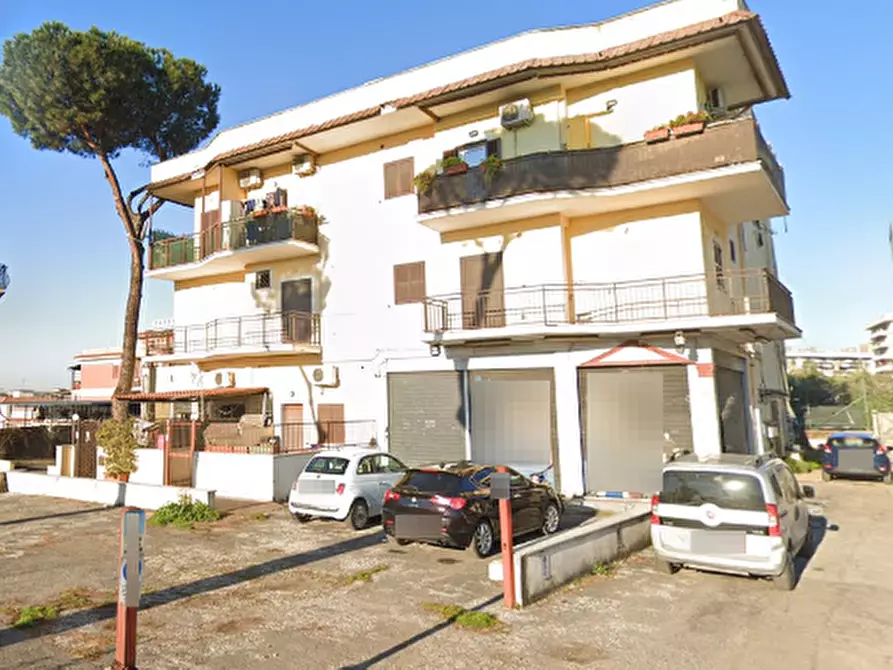 Immagine 6 di Appartamento in vendita  in  Via Ignazio Scimonelli  a Roma