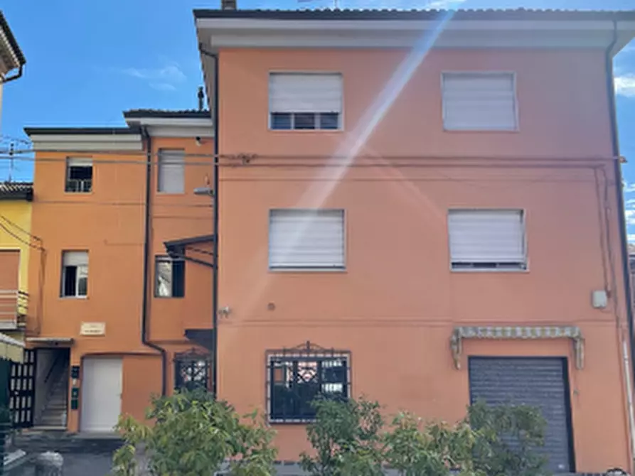 Immagine 5 di Appartamento in vendita  in Via Bosi a Finale Emilia