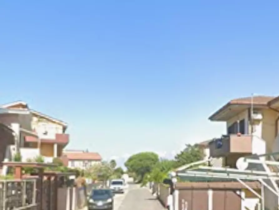 Immagine 7 di Appartamento in vendita  in Via Ascoli Piceno a Ardea