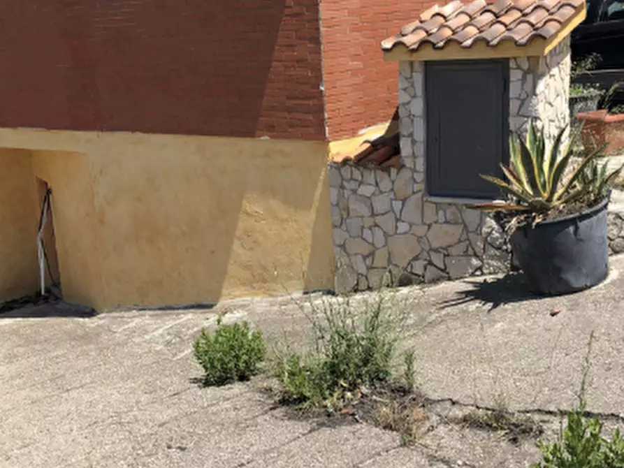 Immagine 3 di Capannone industriale in vendita  in Via Degli Artigiani a Montecompatri