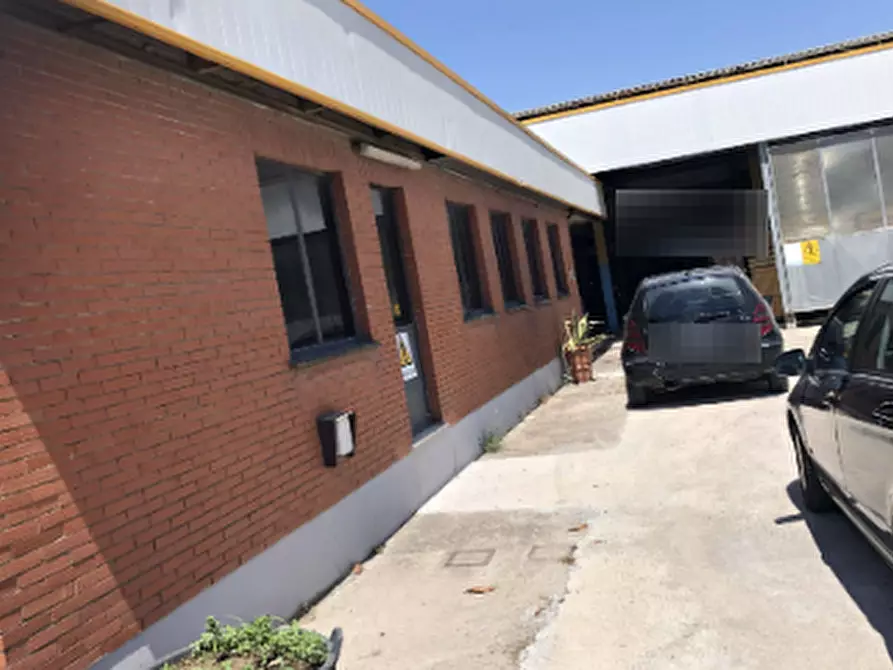 Immagine 1 di Capannone industriale in vendita  in Via Degli Artigiani a Montecompatri