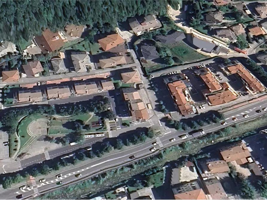 Immagine 2 di Ufficio in vendita  in Piazzale Mariano Rumor a Chiampo