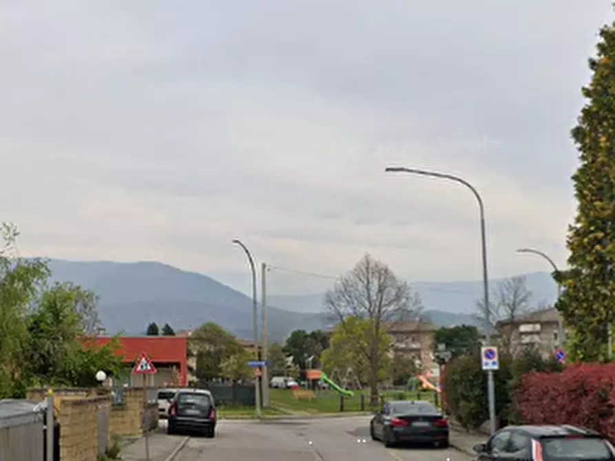 Immagine 3 di Posto auto in vendita  in Via Veneto a Bassano Del Grappa