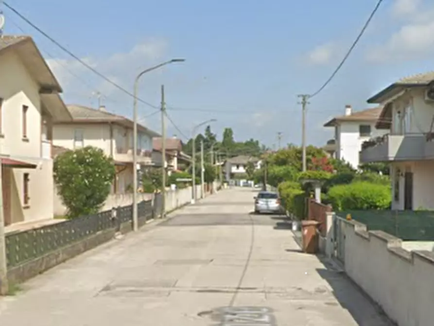 Immagine 8 di Appartamento in vendita  in Via Firenze  a Torri Di Quartesolo