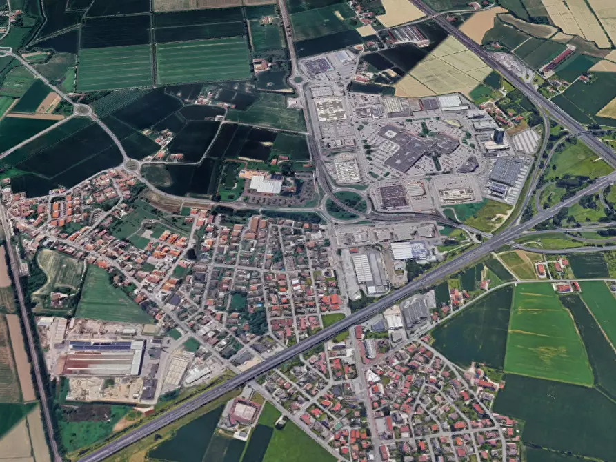 Immagine 14 di Appartamento in vendita  in Via Firenze  a Torri Di Quartesolo