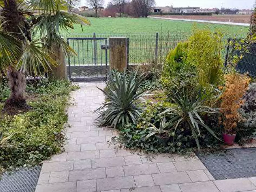 Immagine 3 di Appartamento in vendita  in Via Bodi a Cassola