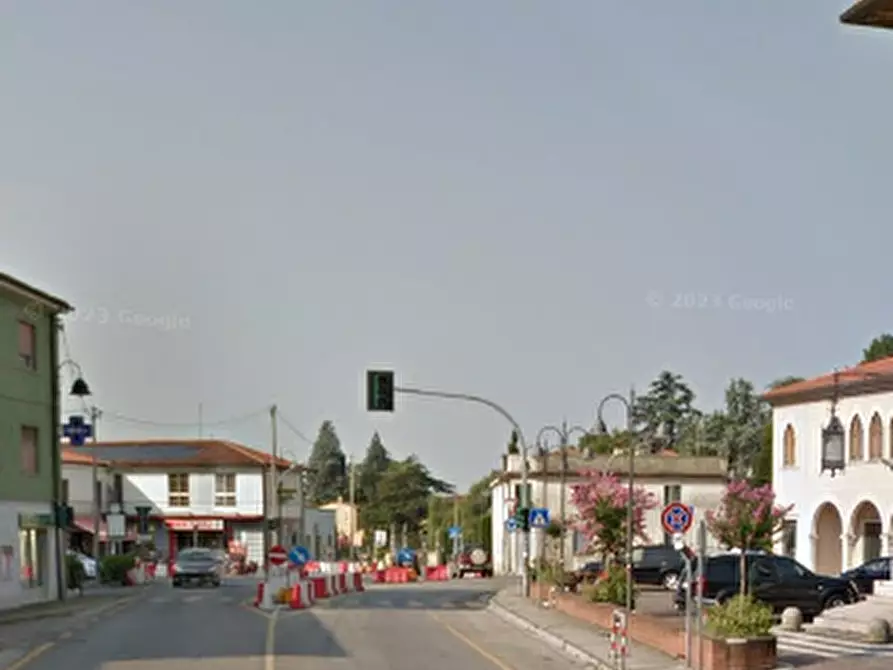 Immagine 10 di Appartamento in vendita  in Piazza Umberto I a Sarego