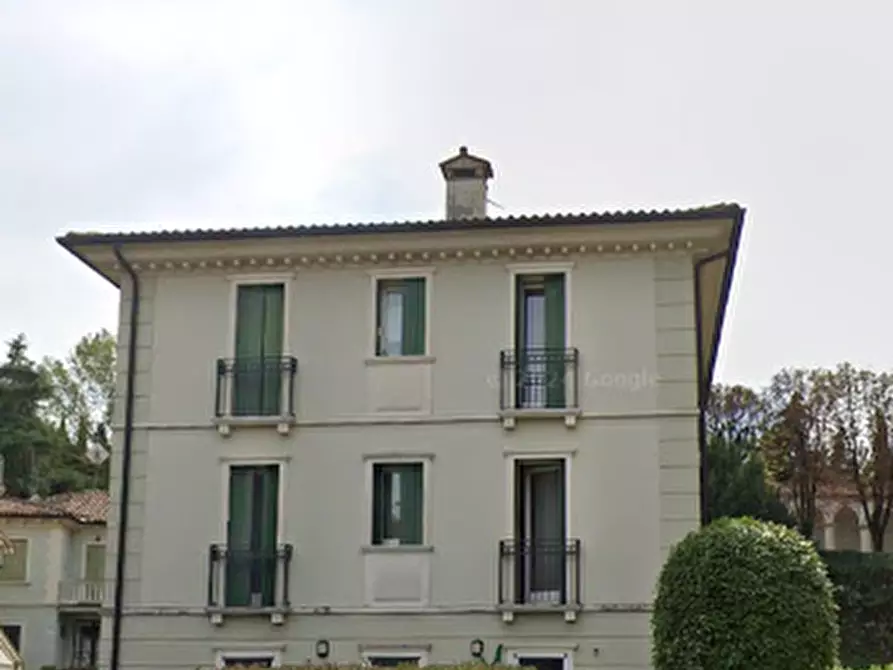 Immagine 5 di Appartamento in vendita  in Viale Dante Alighieri a Vicenza