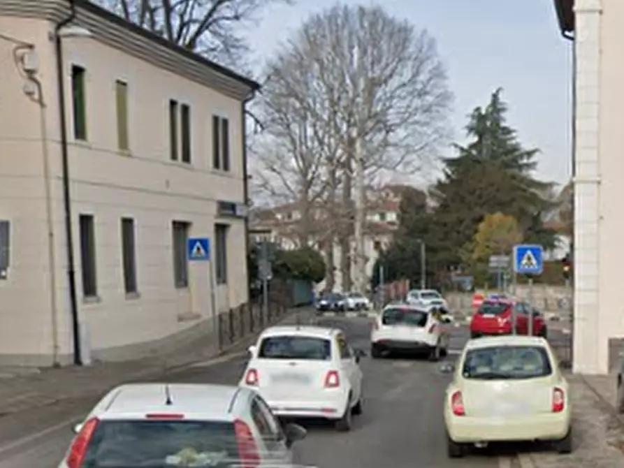 Immagine 12 di Appartamento in vendita  in Viale Dante Alighieri a Vicenza