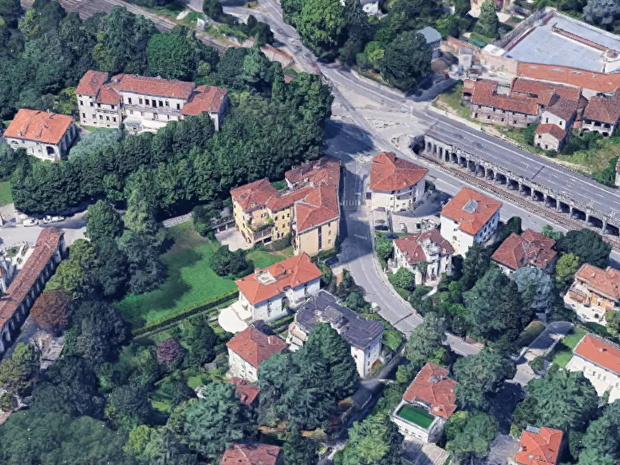 Immagine 13 di Appartamento in vendita  in Viale Dante Alighieri a Vicenza