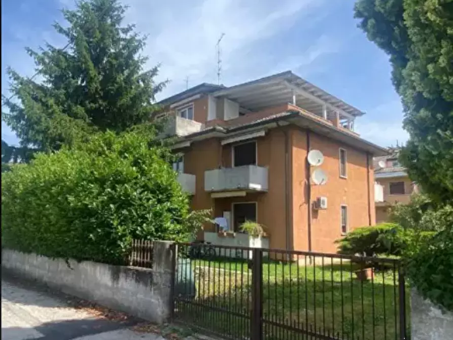 Immagine 1 di Appartamento in vendita  in Via Bologna a Torri Di Quartesolo