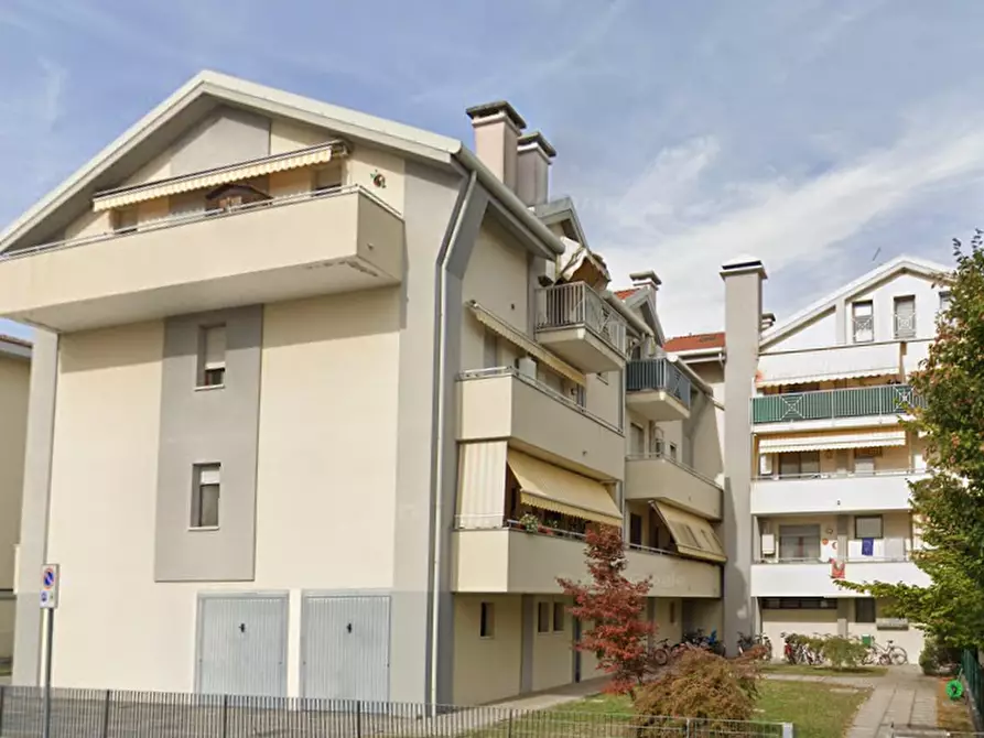 Immagine 5 di Appartamento in vendita  in Via Aldo Moro a Portogruaro