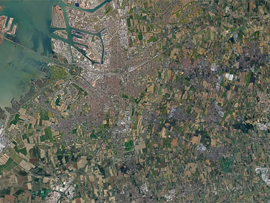 Immagine 19 di Appartamento in vendita  in Via Genova a Venezia