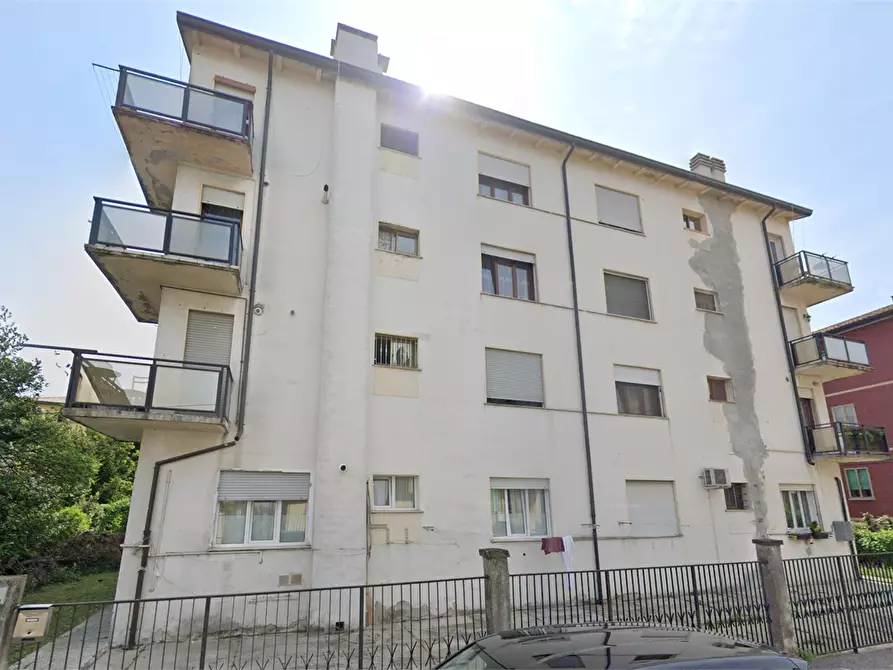 Immagine 3 di Appartamento in vendita  in Via Nicolò Vergottini a Venezia