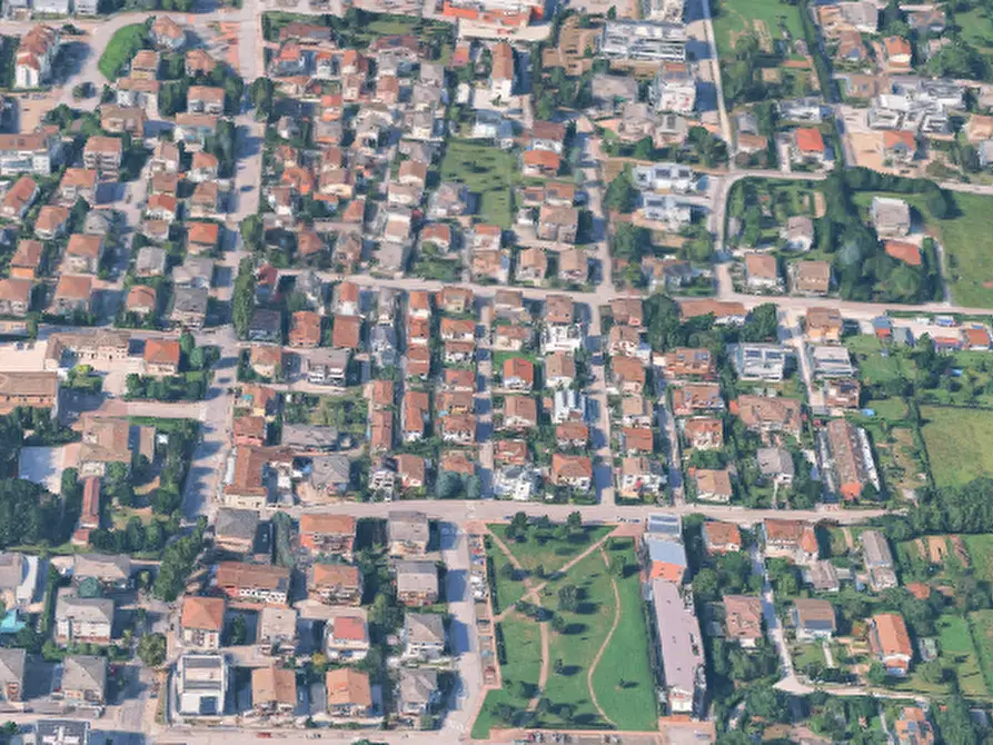 Immagine 10 di Porzione di casa in vendita  in Via Annia a Venezia