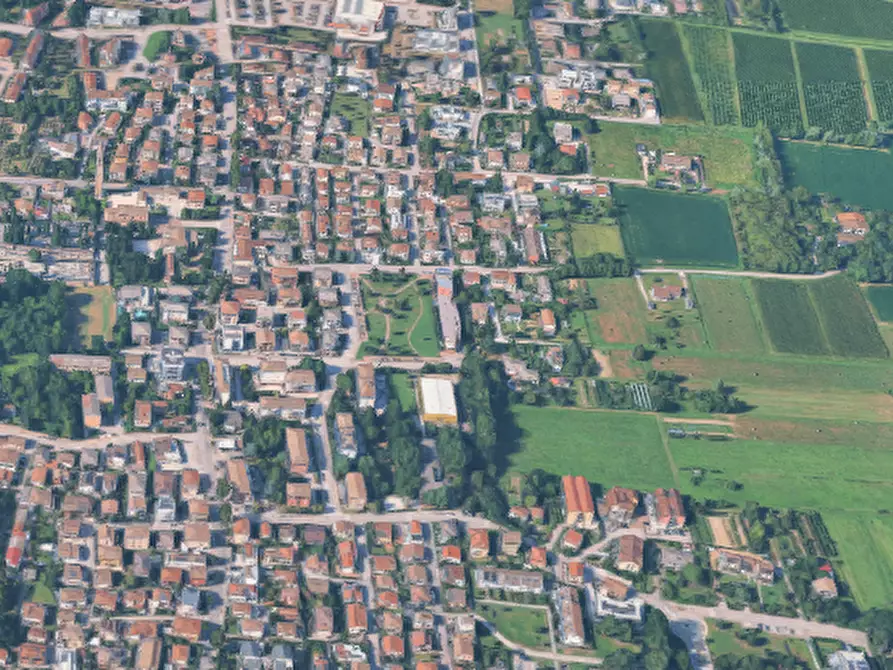 Immagine 12 di Porzione di casa in vendita  in Via Annia a Venezia