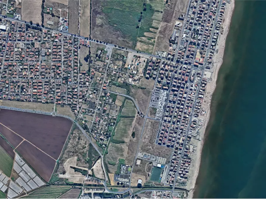 Immagine 15 di Appartamento in vendita  in Via Cefalù a Pomezia