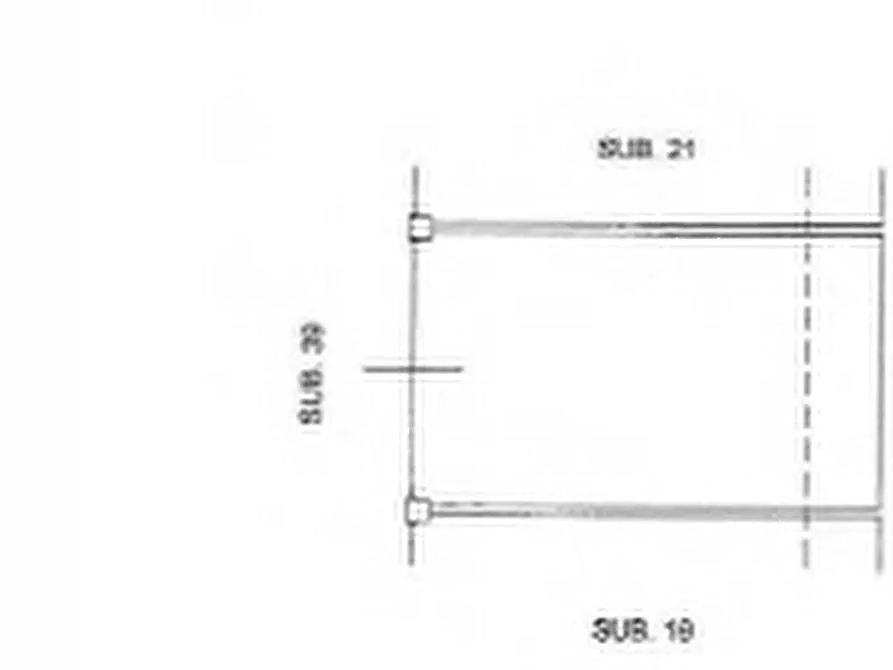 Immagine 15 di Garage in vendita  in Via Pietro Romani a Roma