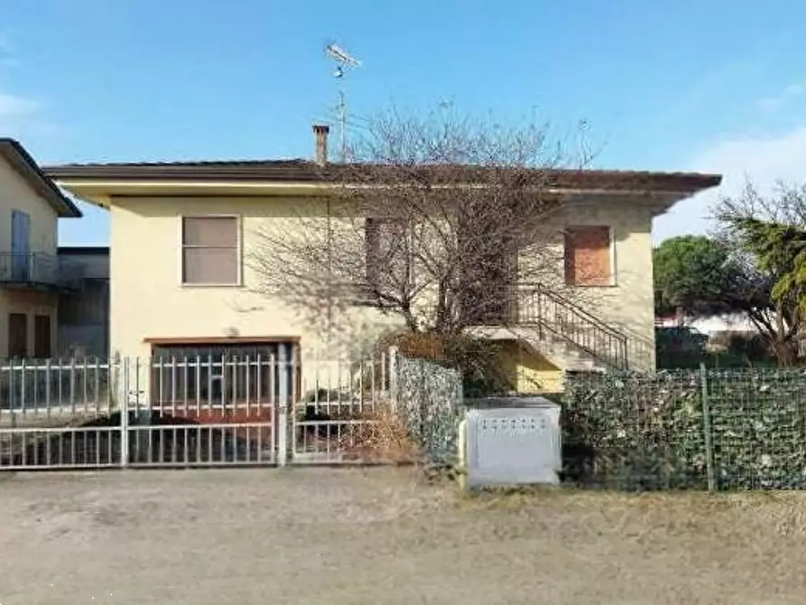 Immagine 1 di Casa indipendente in vendita  in Via Paolo Sesto a Acquafredda