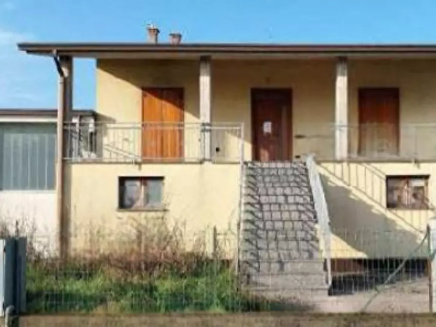 Immagine 3 di Casa indipendente in vendita  in Via Paolo Sesto a Acquafredda