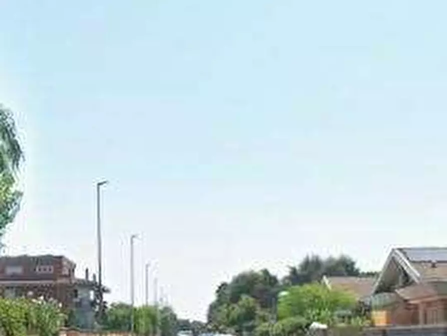 Immagine 6 di Villetta a schiera in vendita  in Via Pietro Romani a Roma