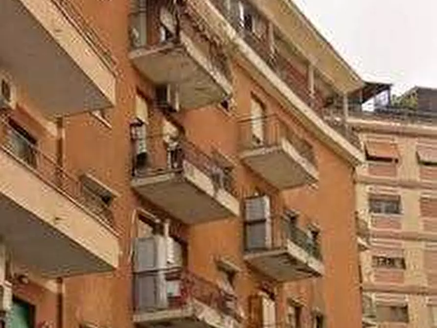 Immagine 6 di Appartamento in vendita  in Via Tancredi Cartella a Roma