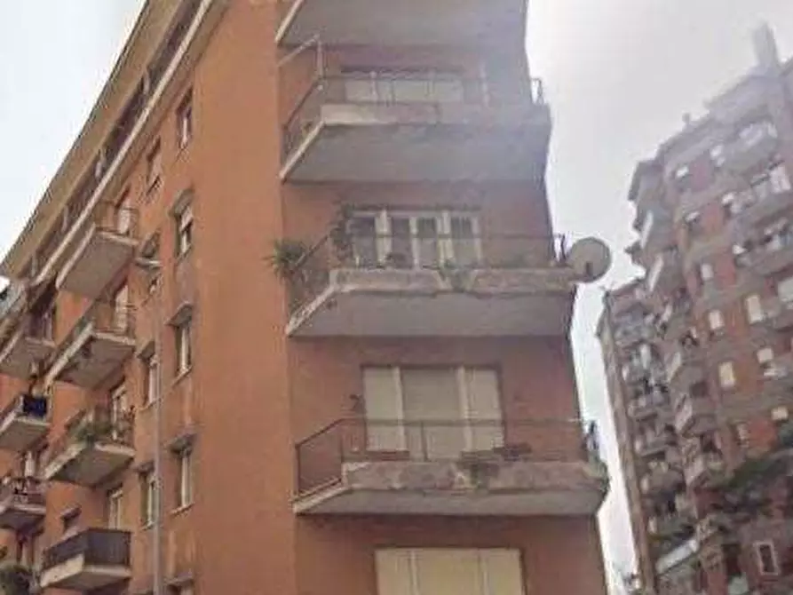 Immagine 7 di Appartamento in vendita  in Via Tancredi Cartella a Roma