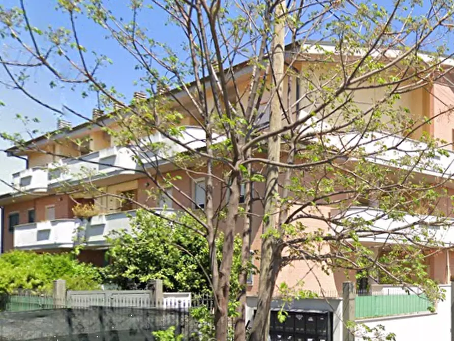 Immagine 2 di Appartamento in vendita  in Via Riola Sardo a Roma