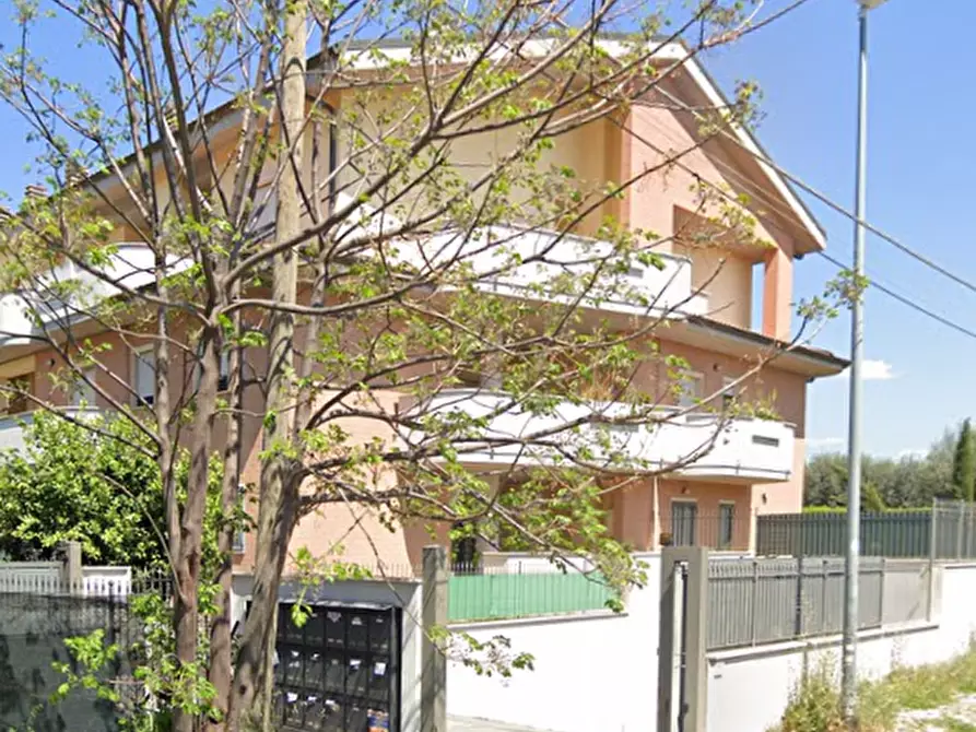 Immagine 8 di Appartamento in vendita  in Via Riola Sardo a Roma