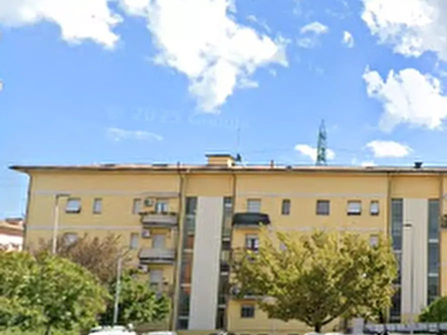 Immagine 3 di Magazzino in vendita  in Via Cherchi a Parma