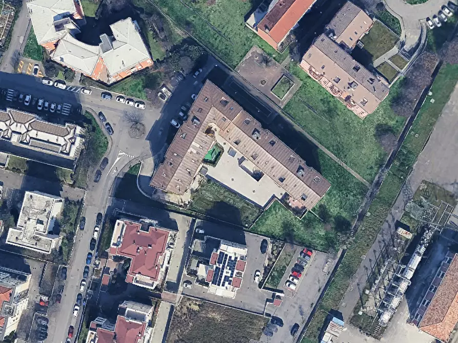 Immagine 1 di Magazzino in vendita  in Via Cherchi a Parma