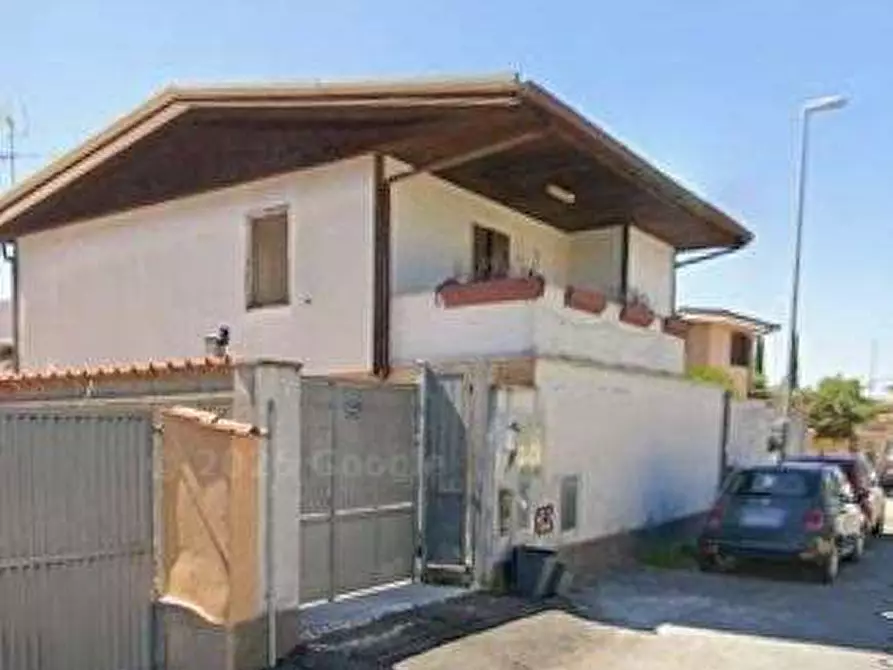 Immagine 1 di Porzione di casa in vendita  in Via Francesco Salvolini a Roma