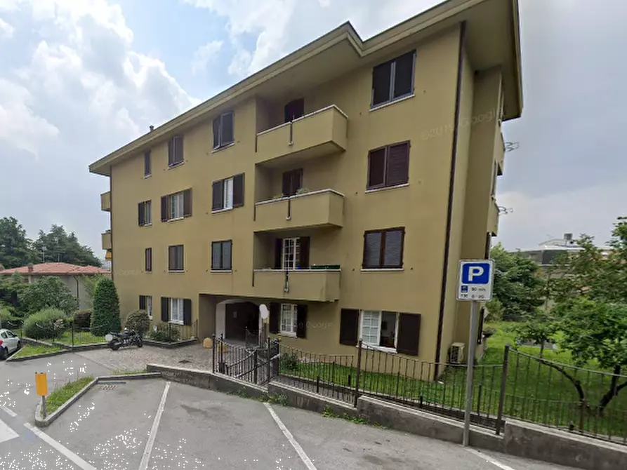 Immagine 4 di Appartamento in vendita  in Via Panzeri a Bulciago