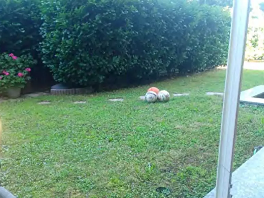 Immagine 4 di Appartamento in vendita  in via Massimo D'Antona a Pioltello